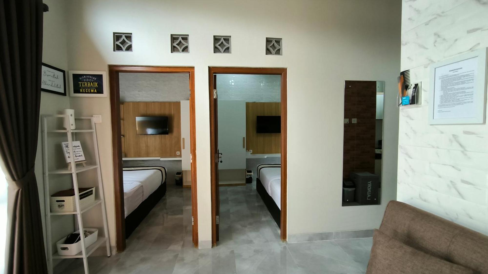 Premier Homestay Syariah Kalasan Exterior foto