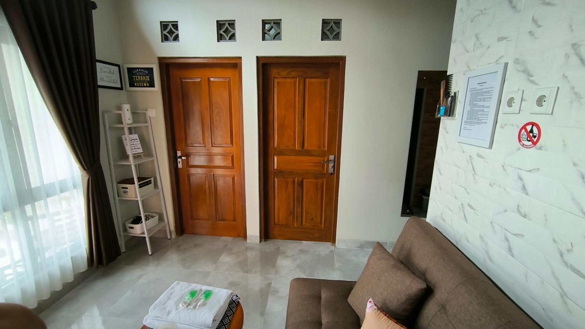 Premier Homestay Syariah Kalasan Exterior foto